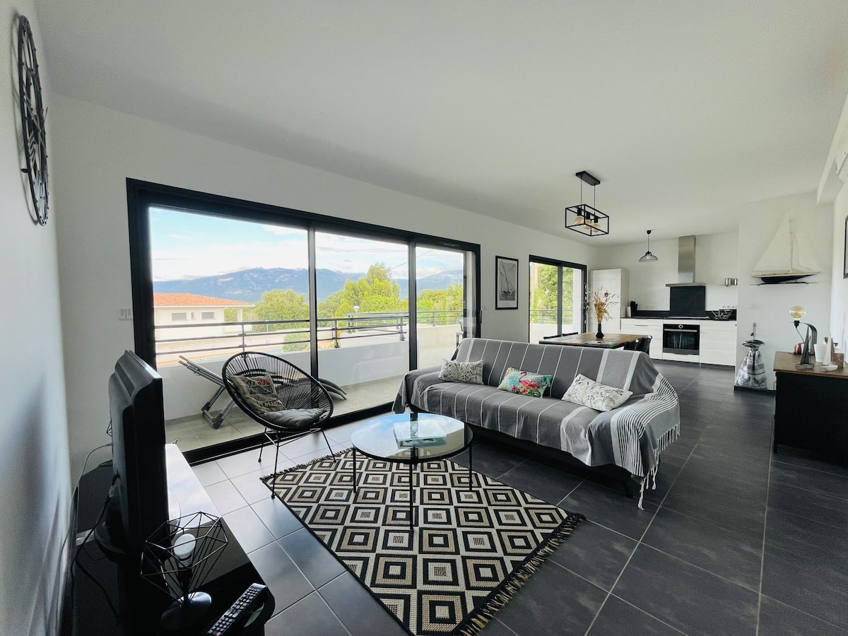 Photo du logement : Appartement moderne avec piscine
