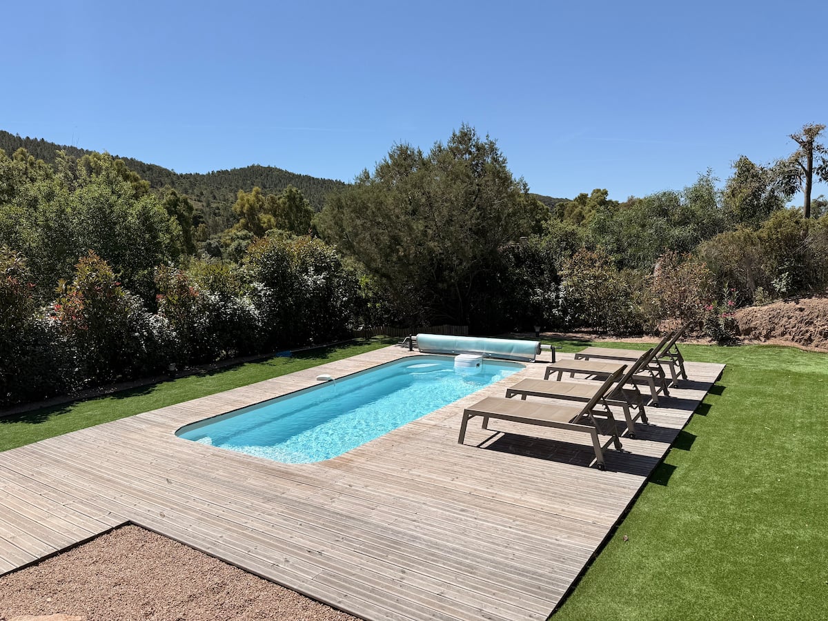 Bergerie avec piscine chauffée & jacuzzi 4