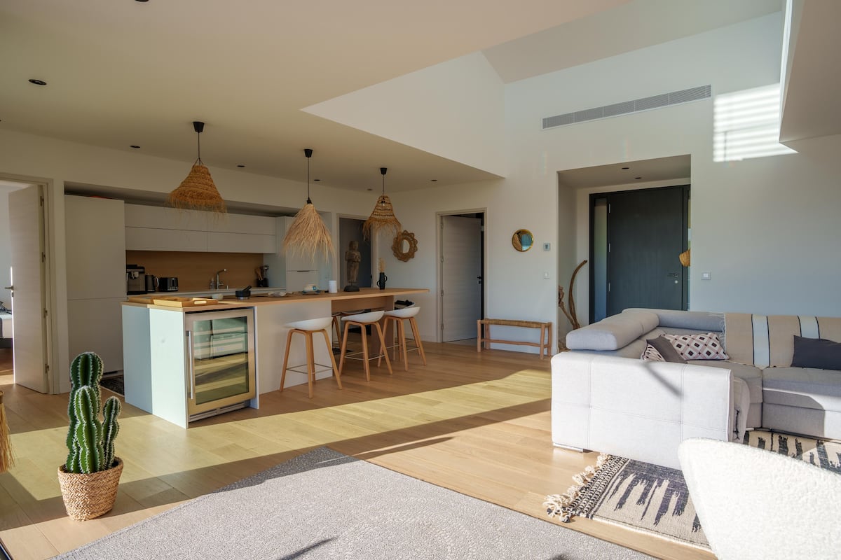 Villa de prestige, piscine à débordement & vue mer 4